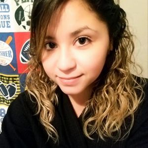 Meet your Posher, Steph